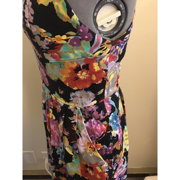 Handmade tropical floral plunge mini dress - Picture 2 of 3
